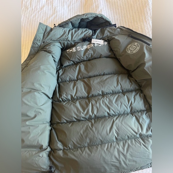 Aritzia women goose down coat - Picture 7 of 7